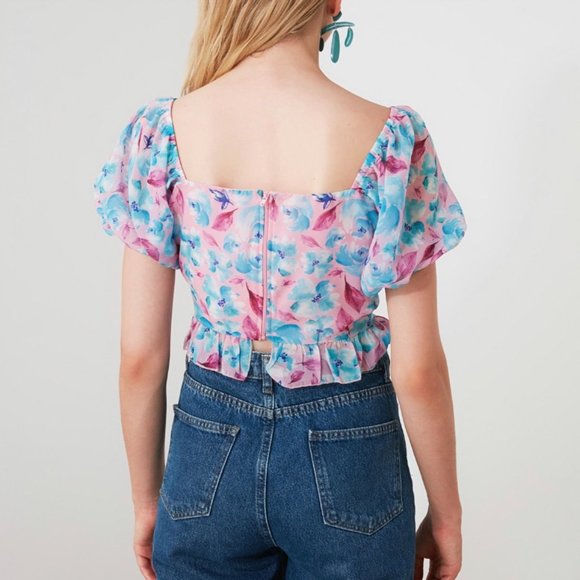 tops - Picture 2 of 7